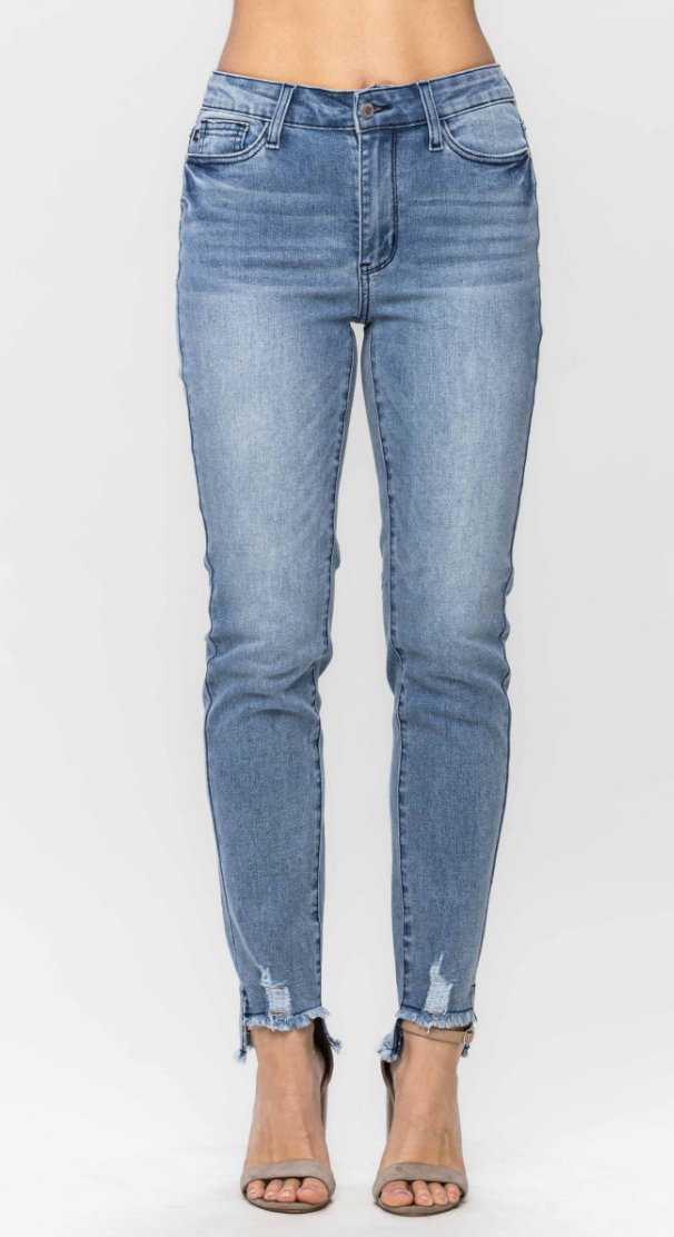 Mid Rise Relaxed Fit Jean