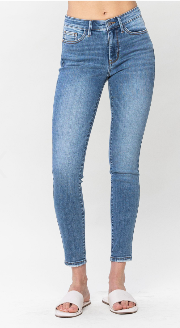 Mid Rise Vintage Wash Skinny