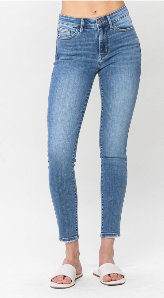 Mid Rise Vintage Wash Skinny